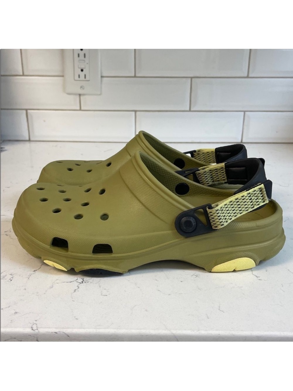Crocs Classic All Terrain Mens 9